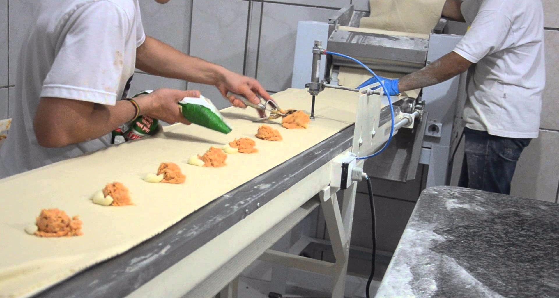 Salgados congelados em Canoas  Salgados congelados em Canoas